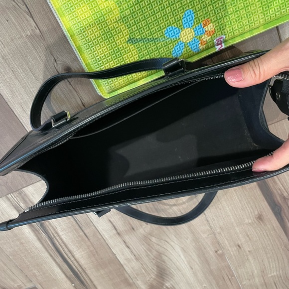 LV Epi Leather black Bag❤️ - Picture 5 of 7